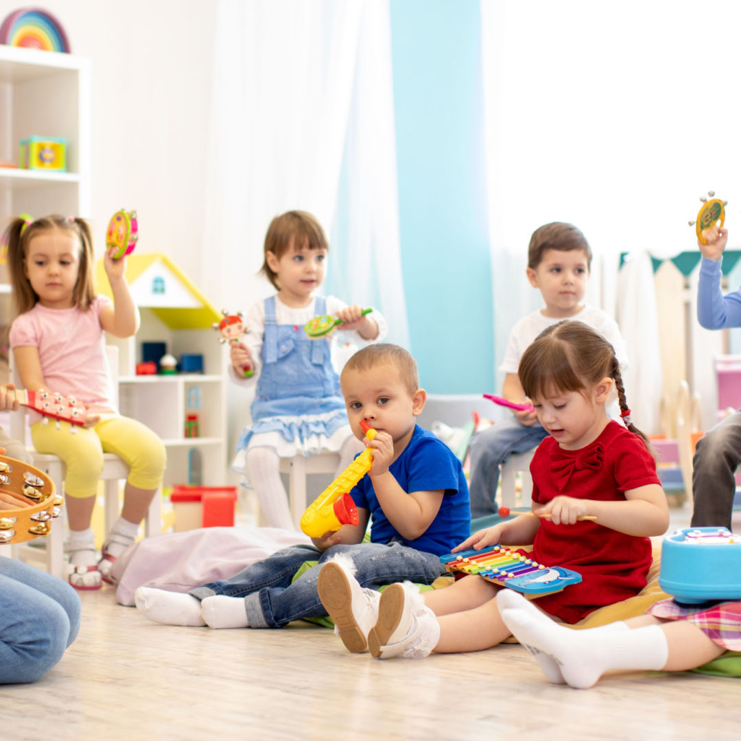 How much do home daycares make in Colorado