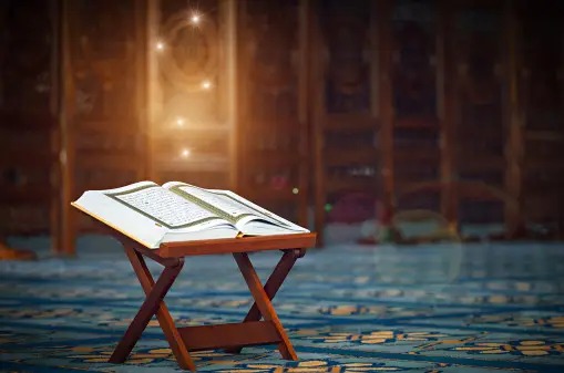 How Can Online Quran Reading Make Spiritual Growth Easy?